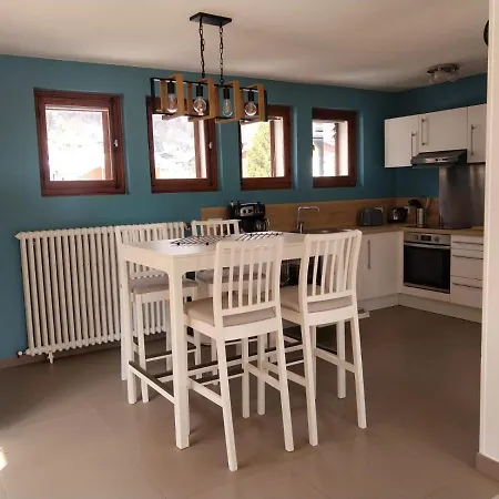 Holiday home Maison Proche Lac, Velos, Parking