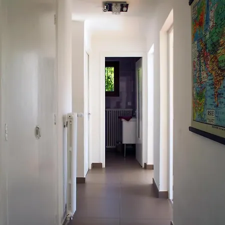 Holiday home Maison Proche Lac, Velos, Parking *